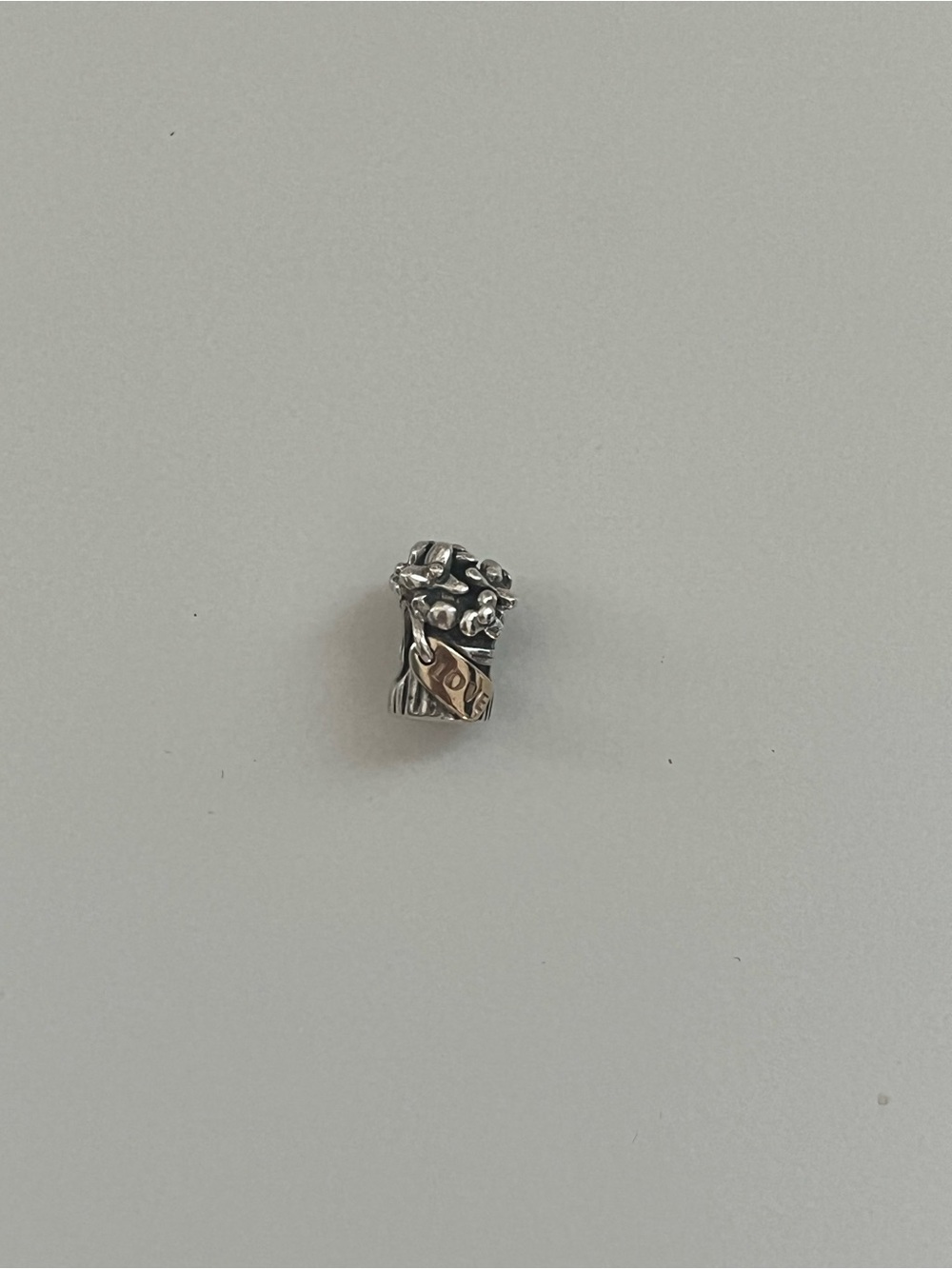 Pandora Bouquet of Flowers Charm